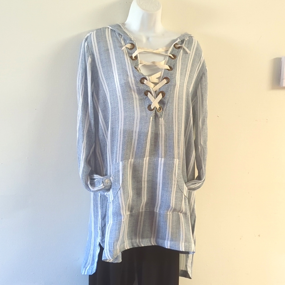 Whispers Beach or lounge Hoody Ls top